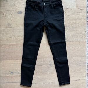 Abercrombie & Fitch Women’s Midrise Super Skinny Jeans. Fit more like at 10L